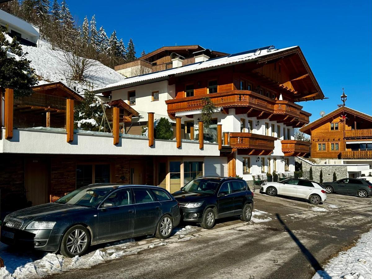 Landhaus Rieder Im Zillertal Apartment Aschau Im Zillertal Exterior photo