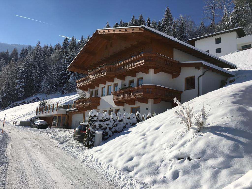 Landhaus Rieder Im Zillertal Apartment Aschau Im Zillertal Exterior photo